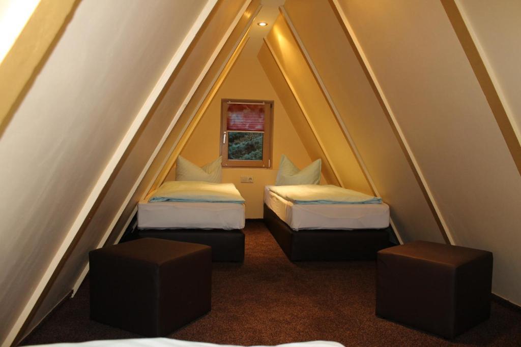 Hotel Reifenstein Kleinbartloff Стая снимка